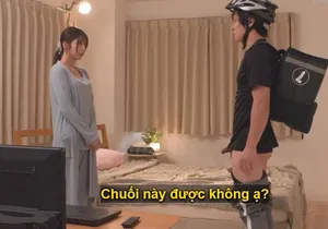 Nam nhân viên liều đụ quản lý nữ trong giờ làm việc